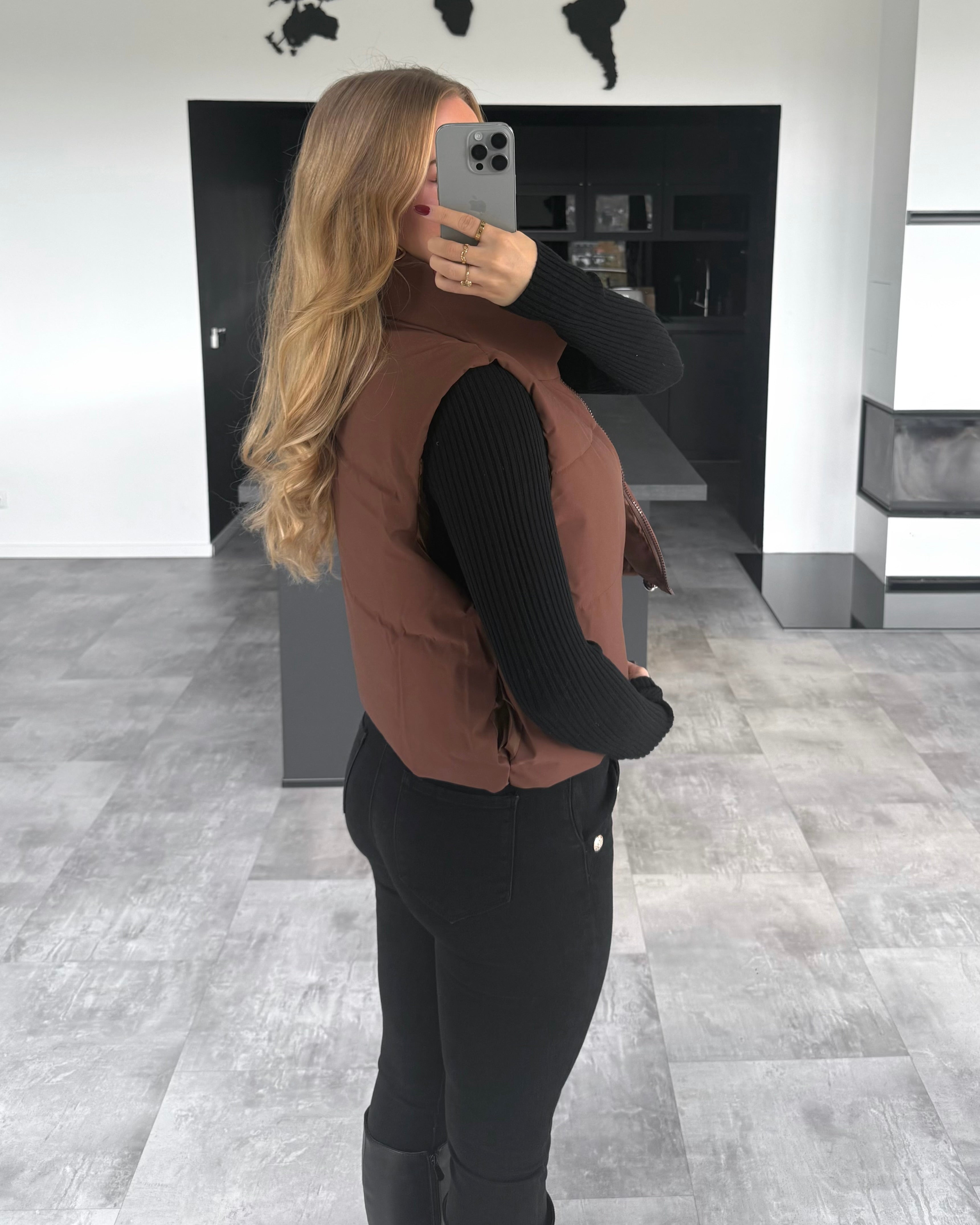 Daunen-Weste “Skadi” Chocolate