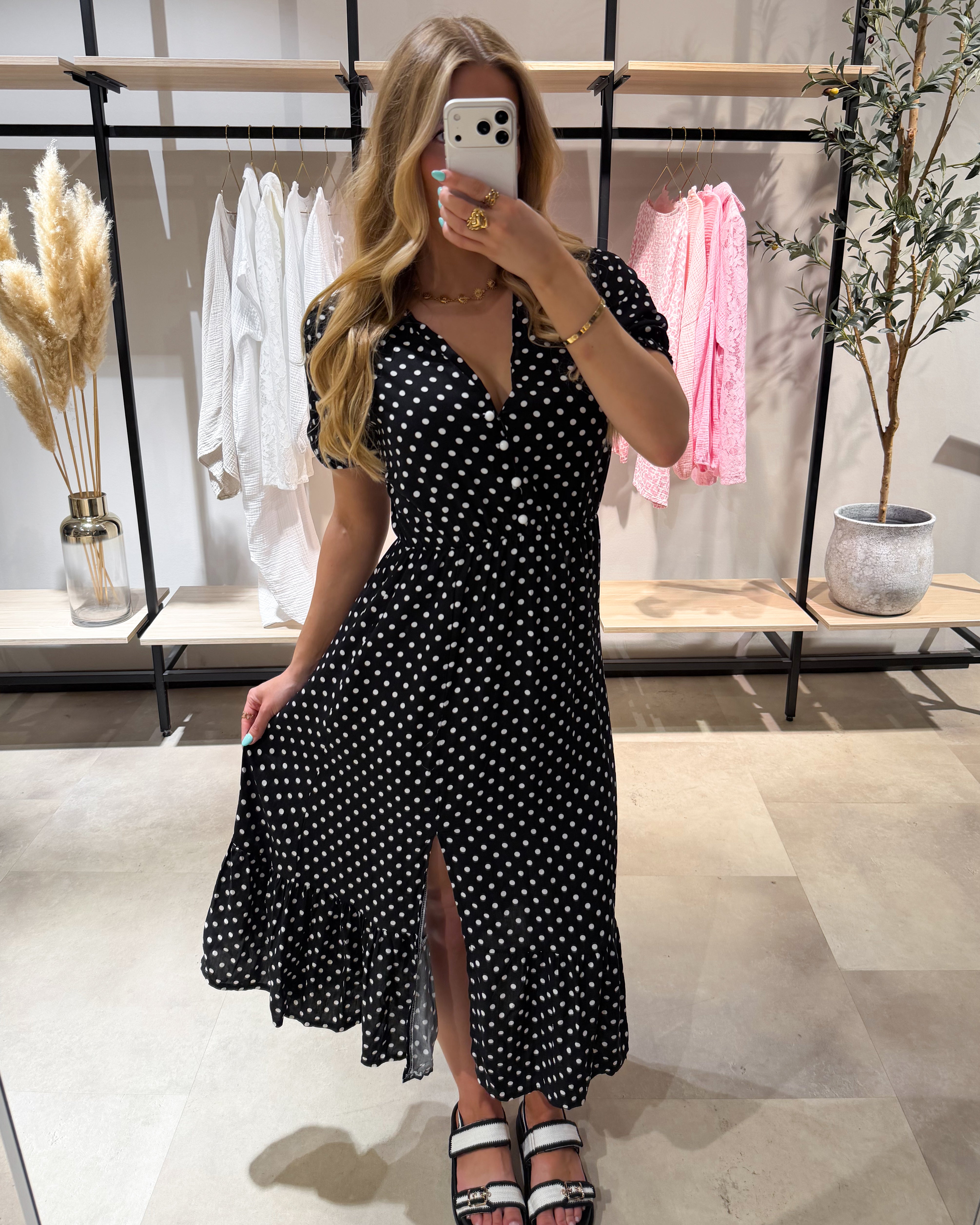 Maxikleid “Rubina” Dots Schwarz