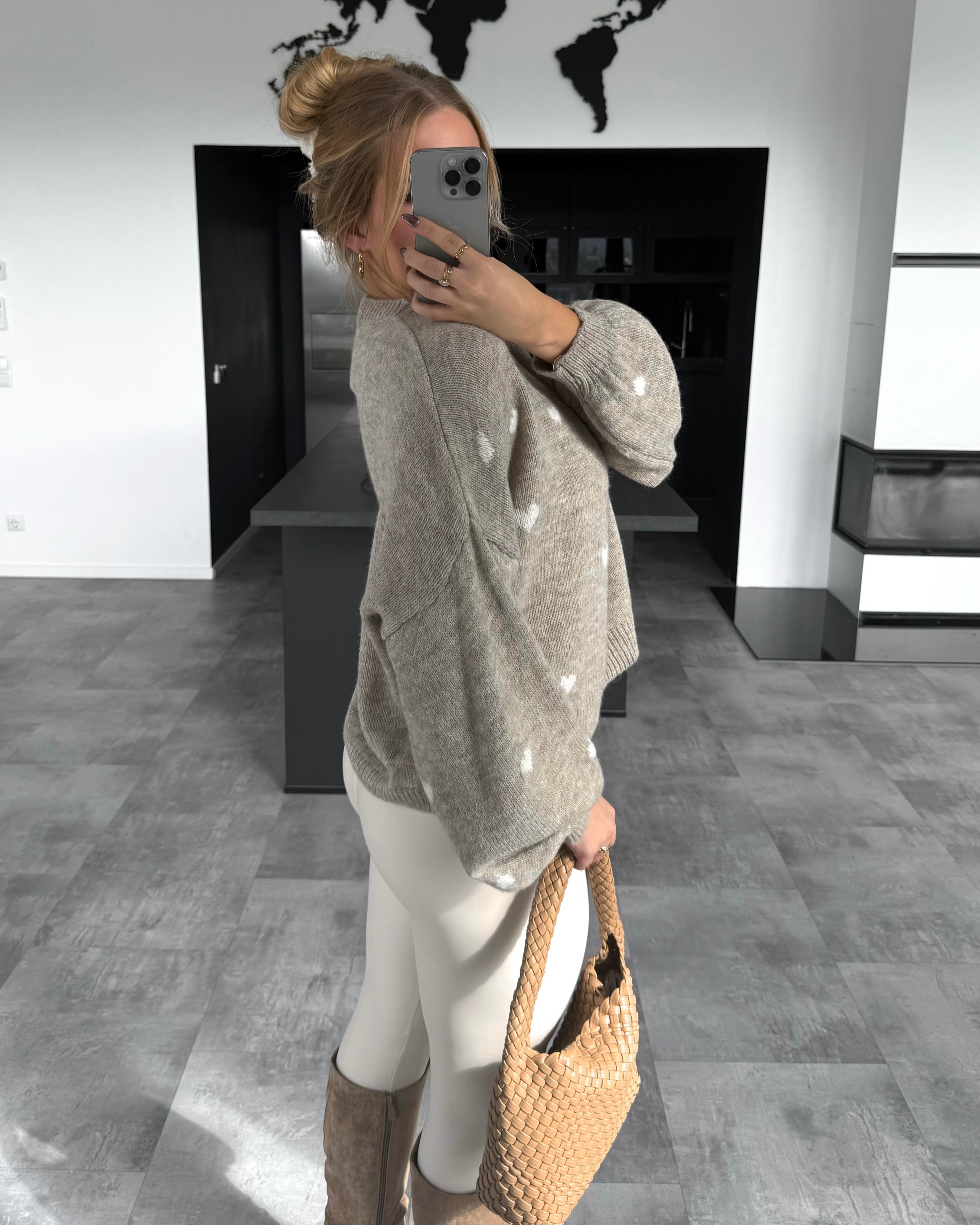 Pullover "Little Love" Beige-Weiß