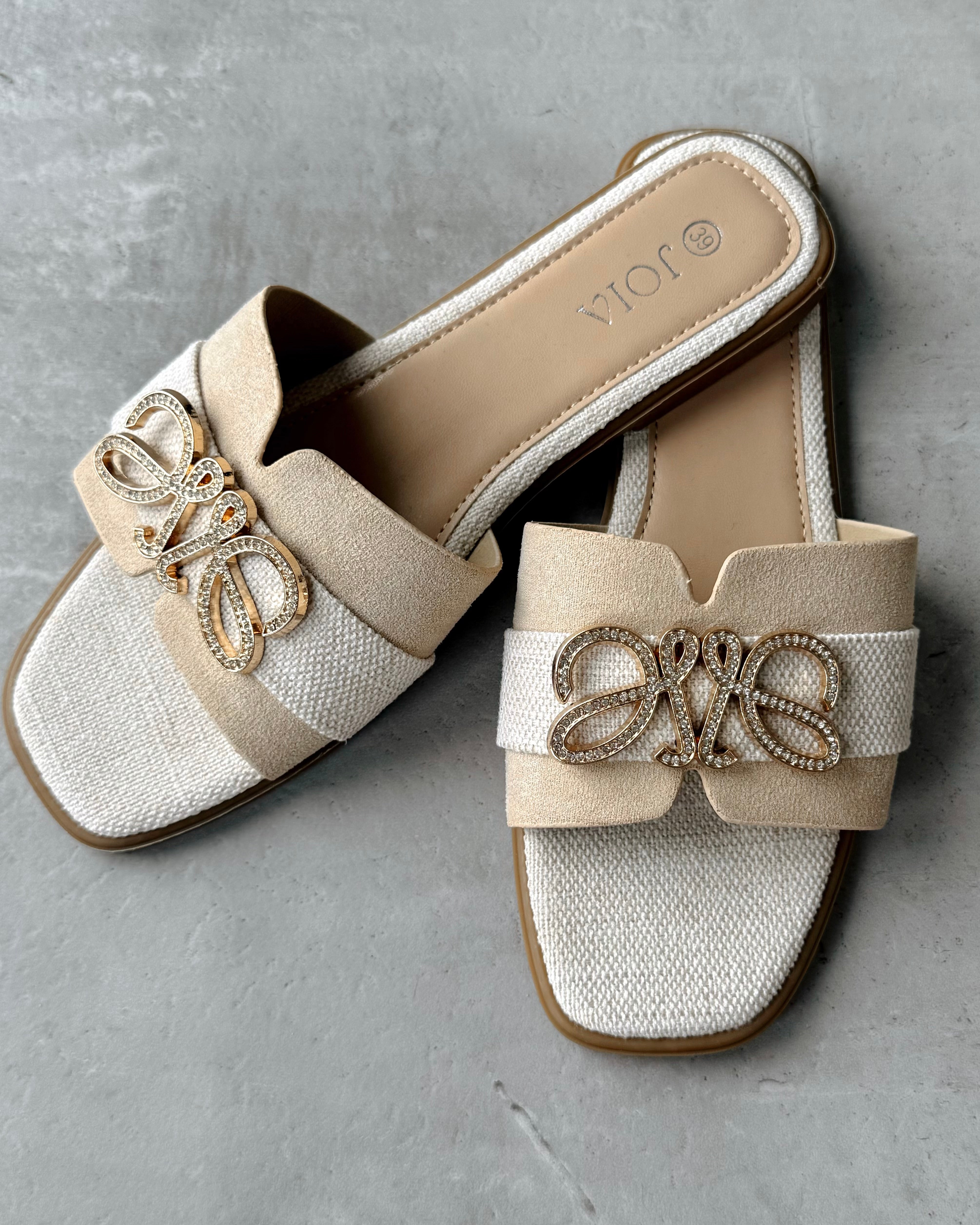 Pantolette "Luci " Beige