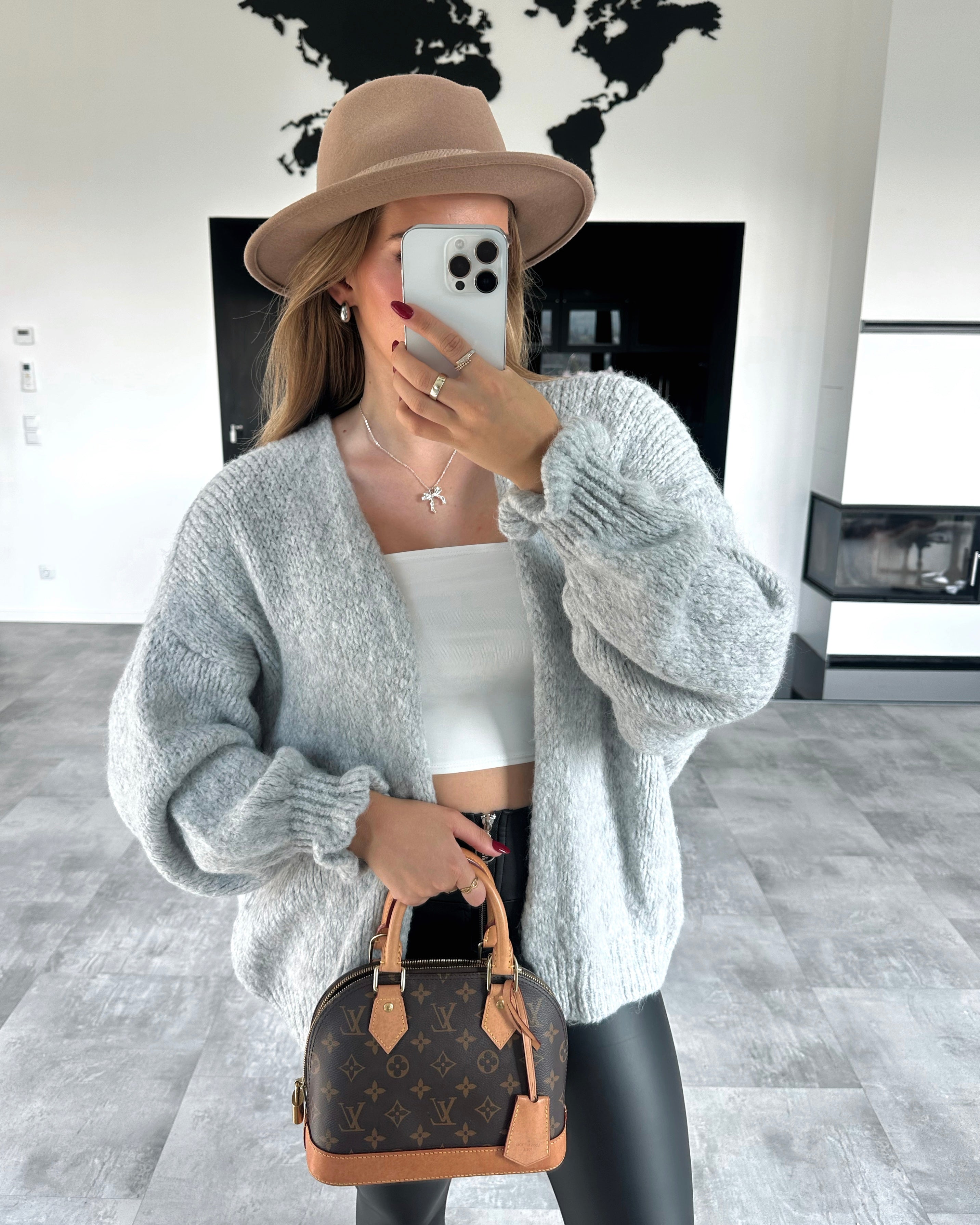 Cardigan "Mary" Hellgrau