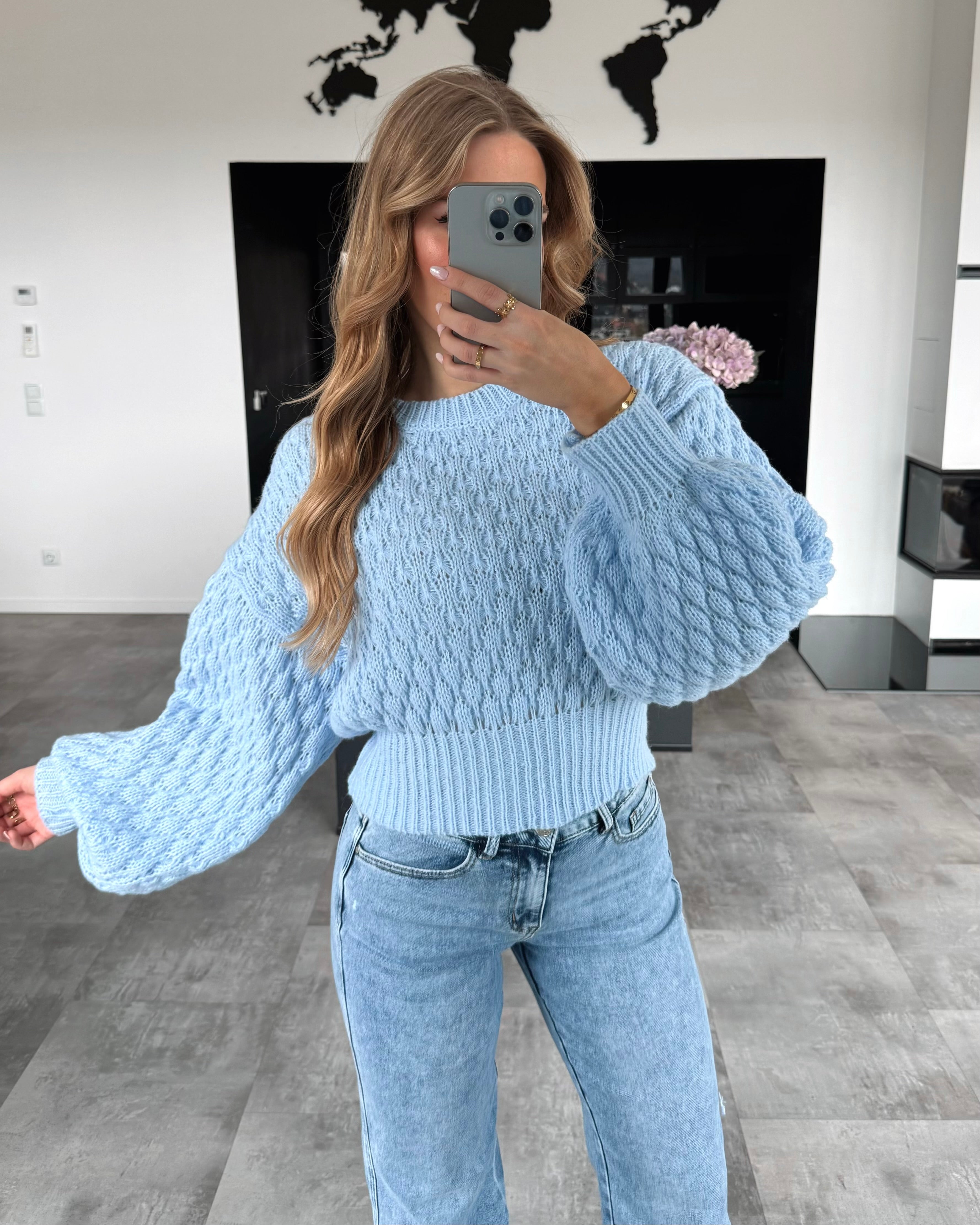 Strickpullover “Cecilia” Hellblau Cropped