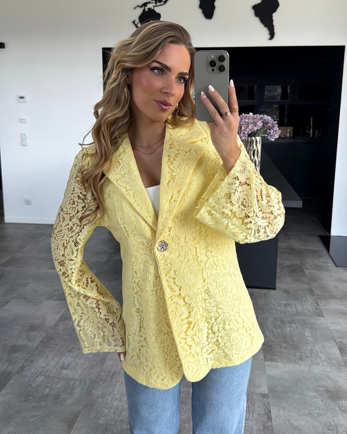 Blazer “Camilla” mit Spitze Hellgelb