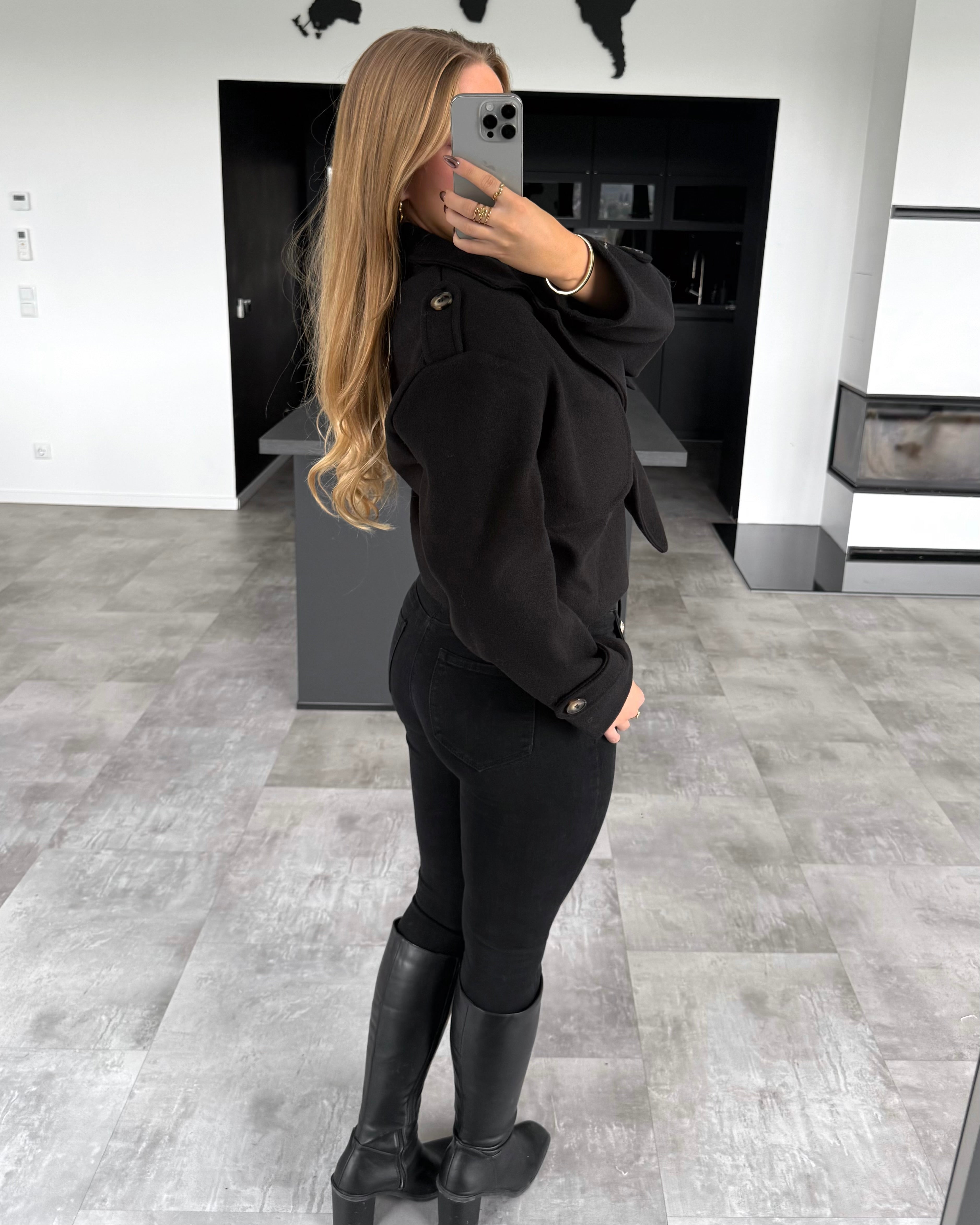 Kurzmantel “Kyla” Schwarz