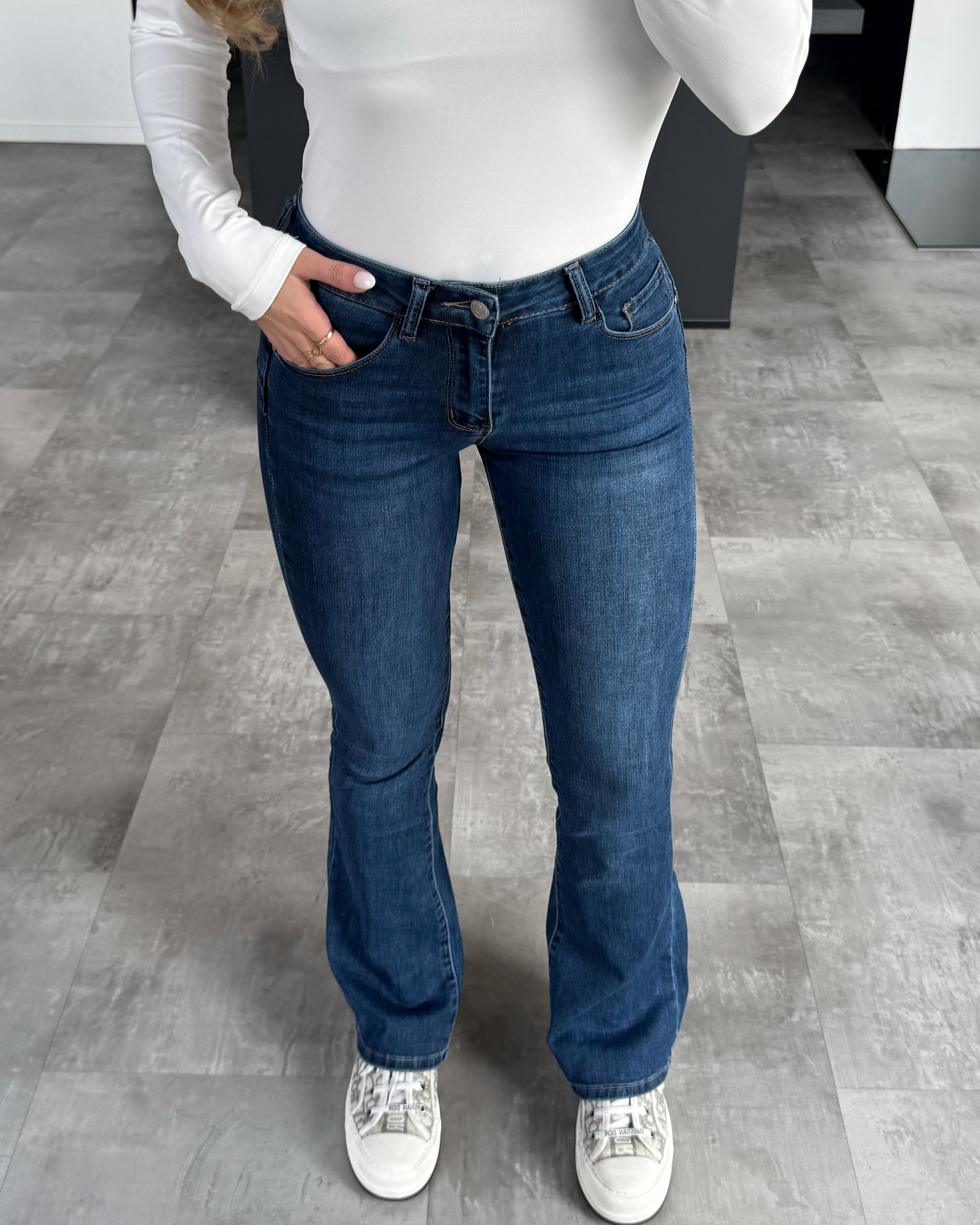 Push-Up Jeans "Noemi" Dunkelblau