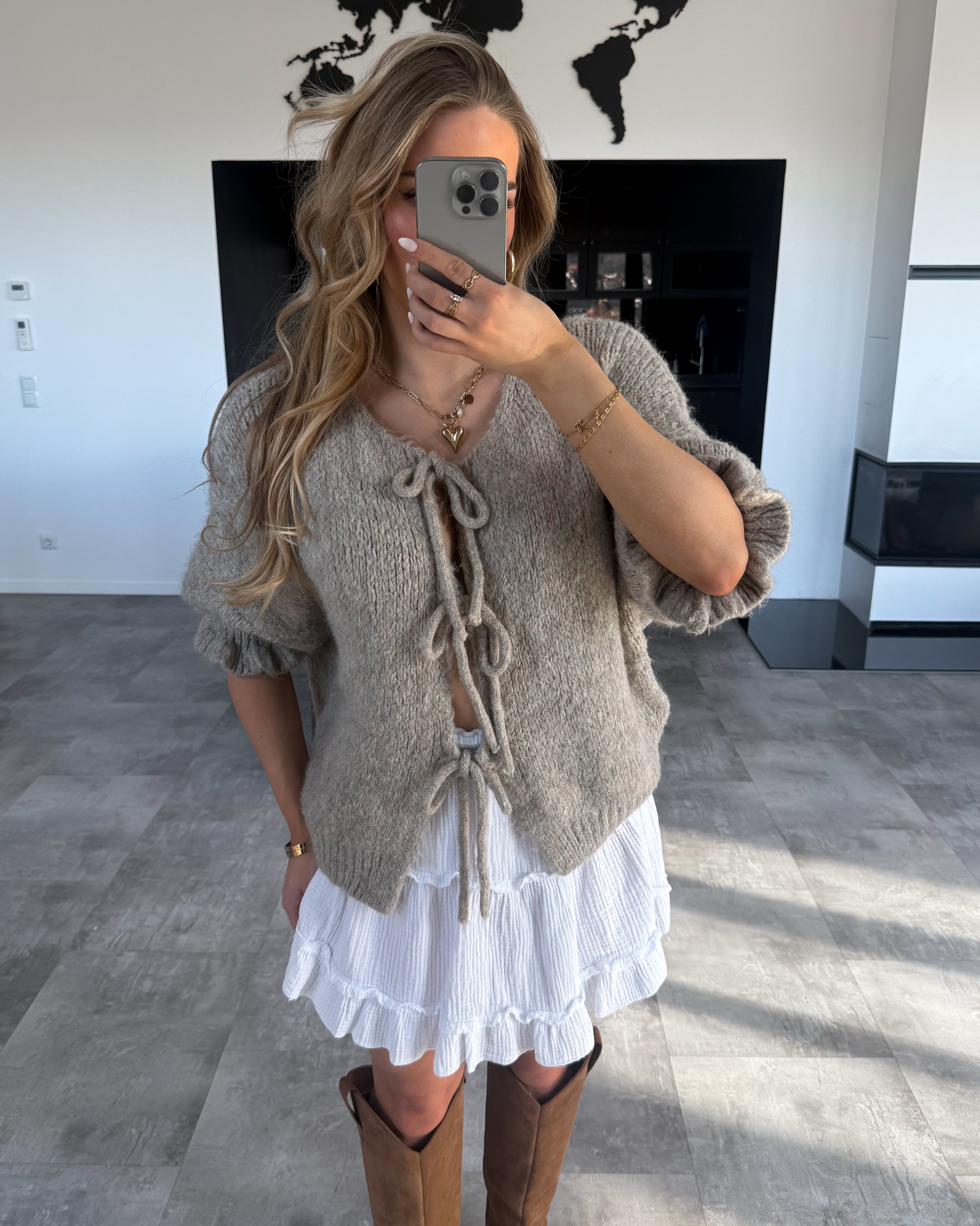 Knoten-Cardigan "Maddy" Beige